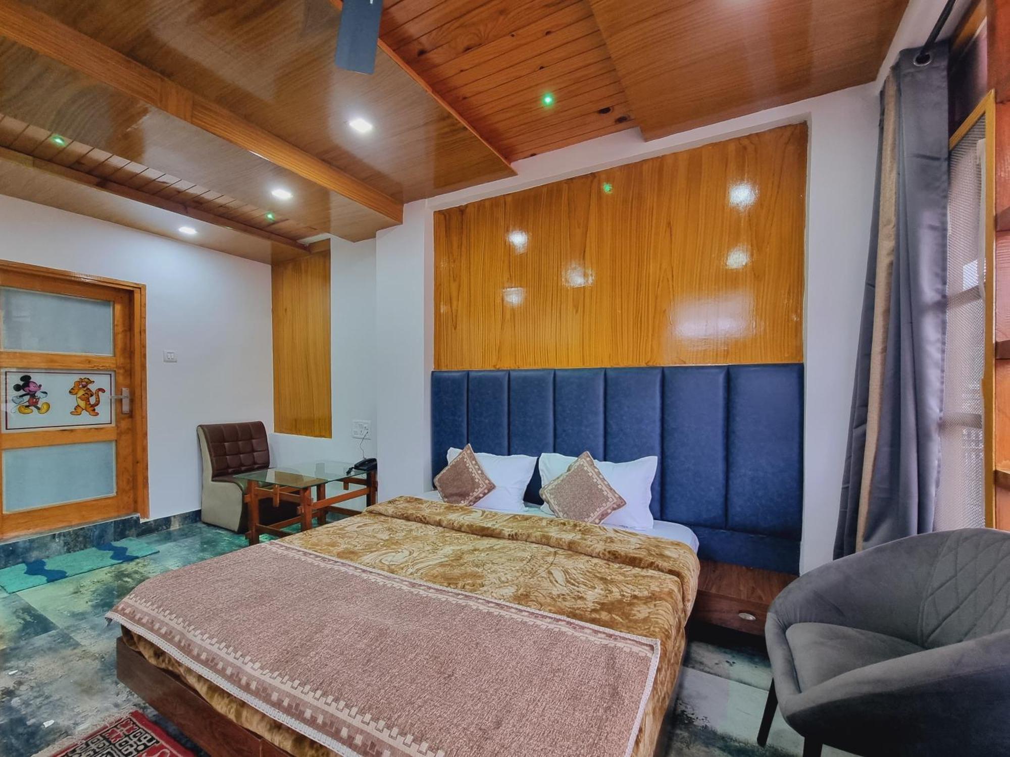 Wow Hotels Green View Dalhousie Eksteriør bilde