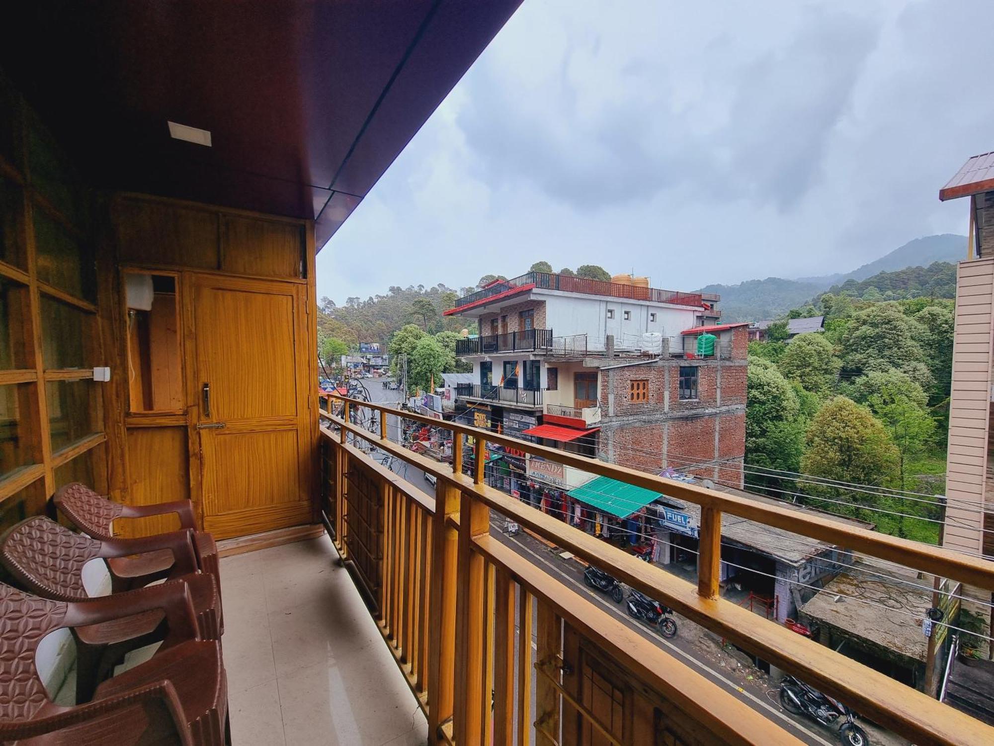 Wow Hotels Green View Dalhousie Eksteriør bilde