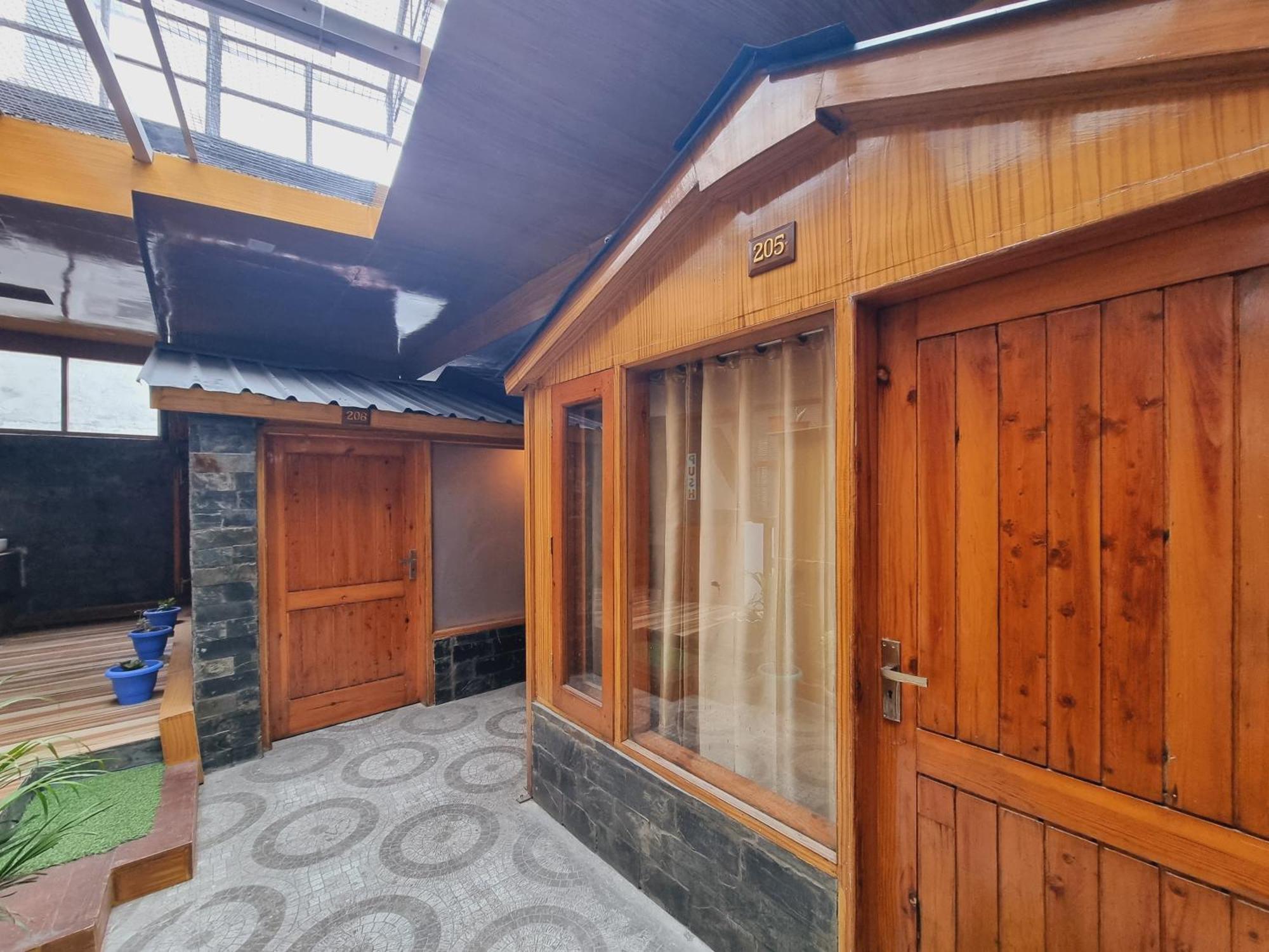 Wow Hotels Green View Dalhousie Eksteriør bilde