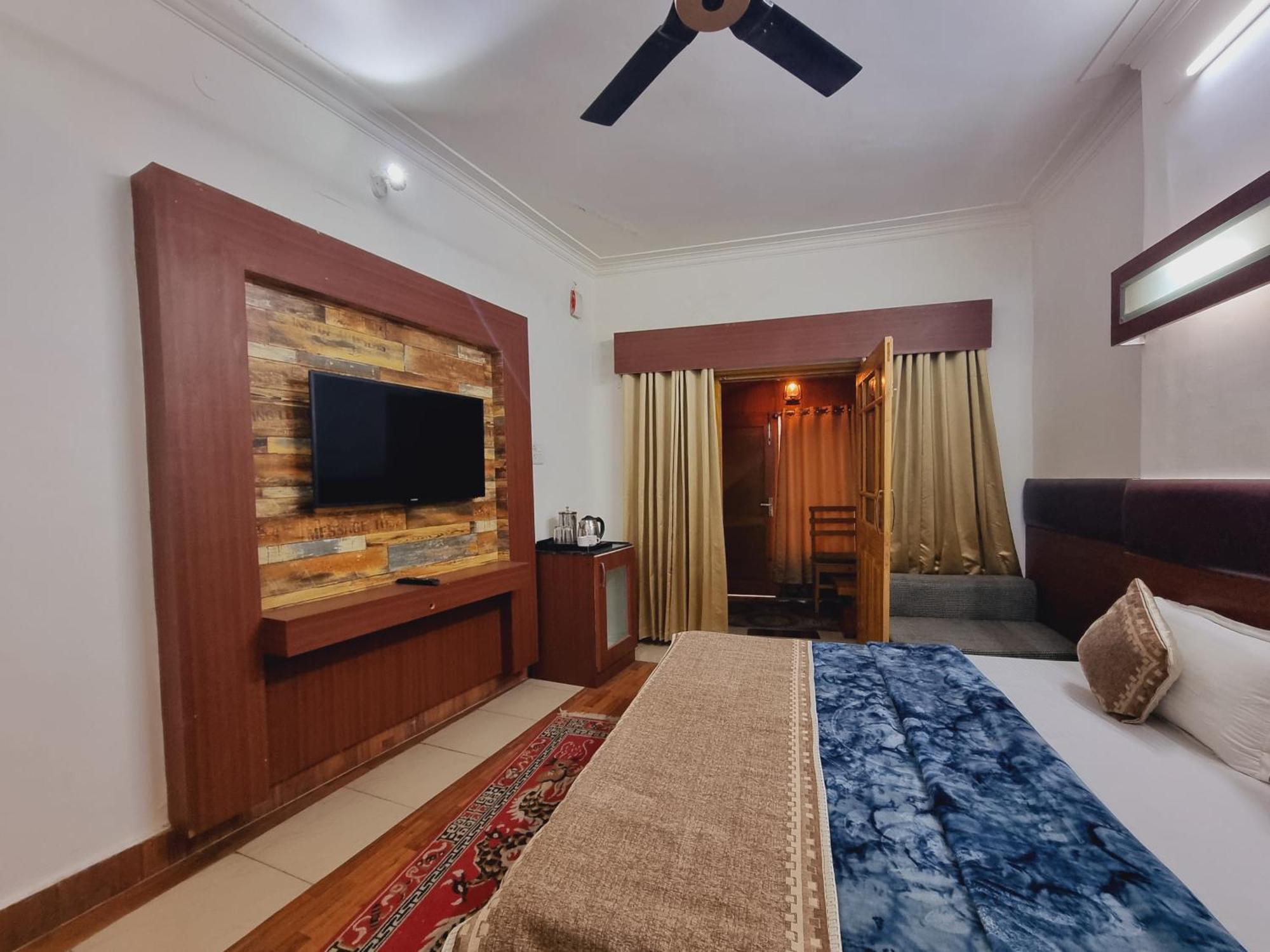 Wow Hotels Green View Dalhousie Eksteriør bilde